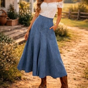 APACHE Vintage Flat Front Flowy Denim Maxi Skirt - Small